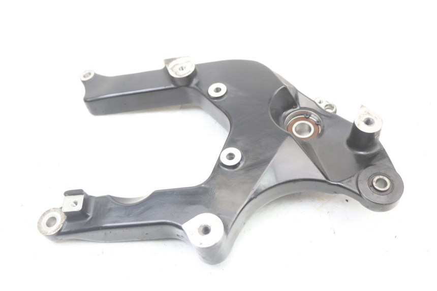 photo de UITLAATSTEUN SUZUKI BURGMAN 125 (2018 - 2021) - Detail van het onderdeel