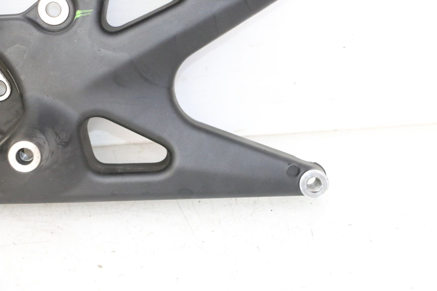 photo de UITLAATSTEUN YAMAHA XMAX X-MAX 125 (2021 - 2025) - Andere kijkhoek