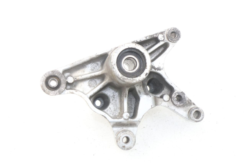 photo de UITLAATSTEUN YAMAHA YP MAJESTY 125 (2002 - 2006) - Detail van het onderdeel