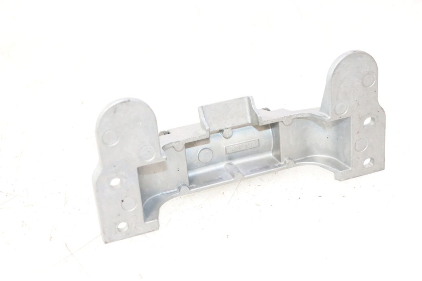 photo de TANKSTEUN YAMAHA FZ8 800 (2010 - 2016) - Andere kijkhoek