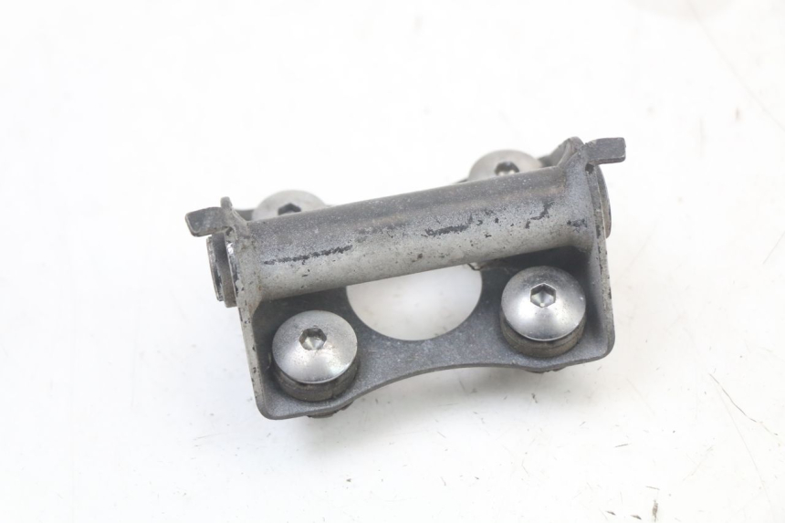 photo de TANKSTEUN SUZUKI GSR 750 (2011 - 2017) - Overzicht