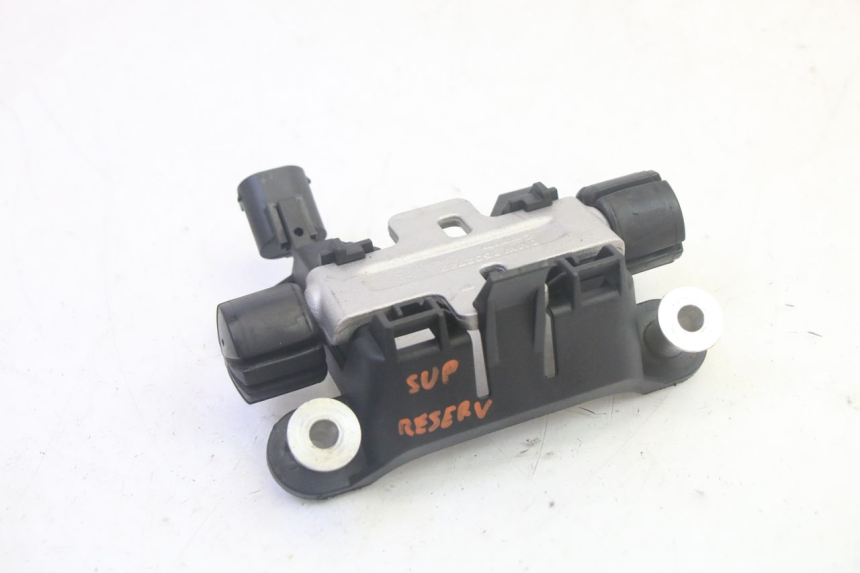 photo de TANKSTEUN BMW R GS 1250 (2021 - 2024) - Zoom op gebruiksstaat