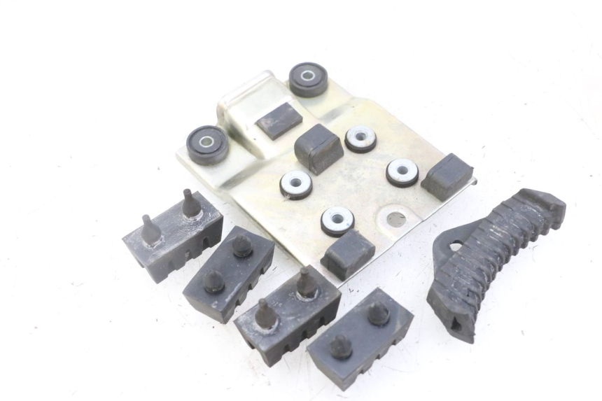 photo de TANKSTEUN SUZUKI GSX F GSXF 650 (2007 - 2015) - Detail van het onderdeel