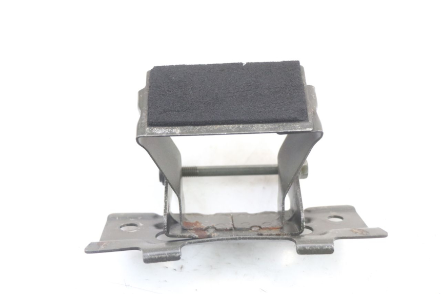 photo de TANKSTEUN SUZUKI SV S 650 (1999 - 2002) - Hoofdaanzicht