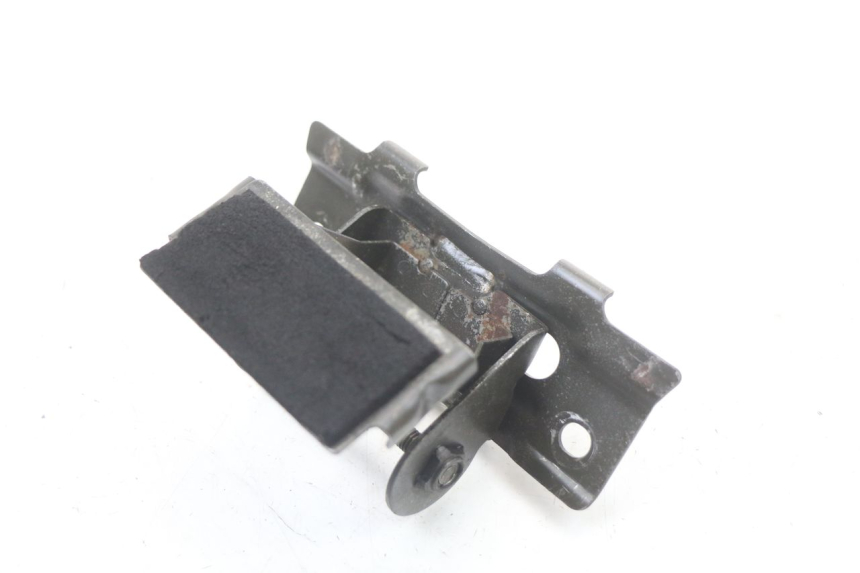 photo de TANKSTEUN SUZUKI SV S 650 (1999 - 2002) - Zoom op gebruiksstaat