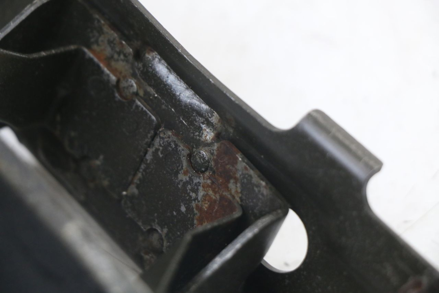 photo de TANKSTEUN SUZUKI SV S 650 (1999 - 2002) - Andere kijkhoek