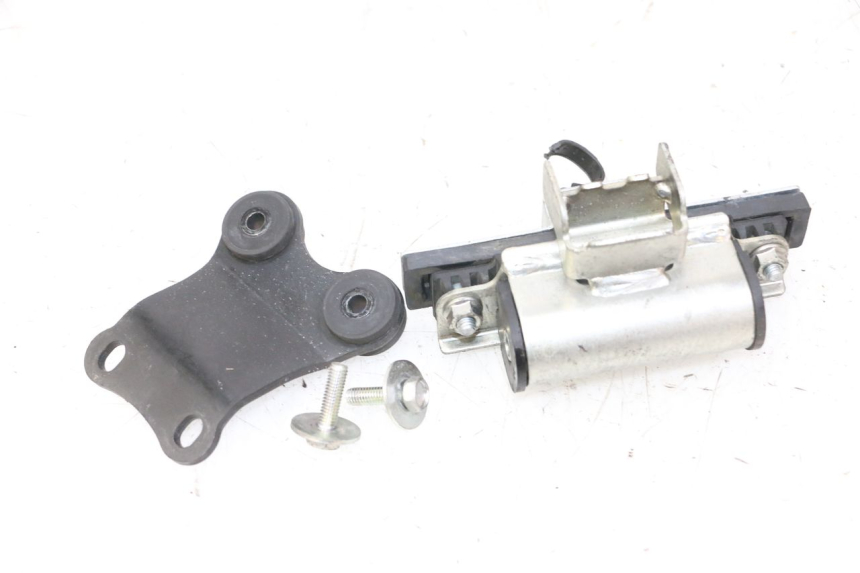 photo de TANKSTEUN YAMAHA XJ6 ABS 600 (2008 - 2016) - Hoofdaanzicht