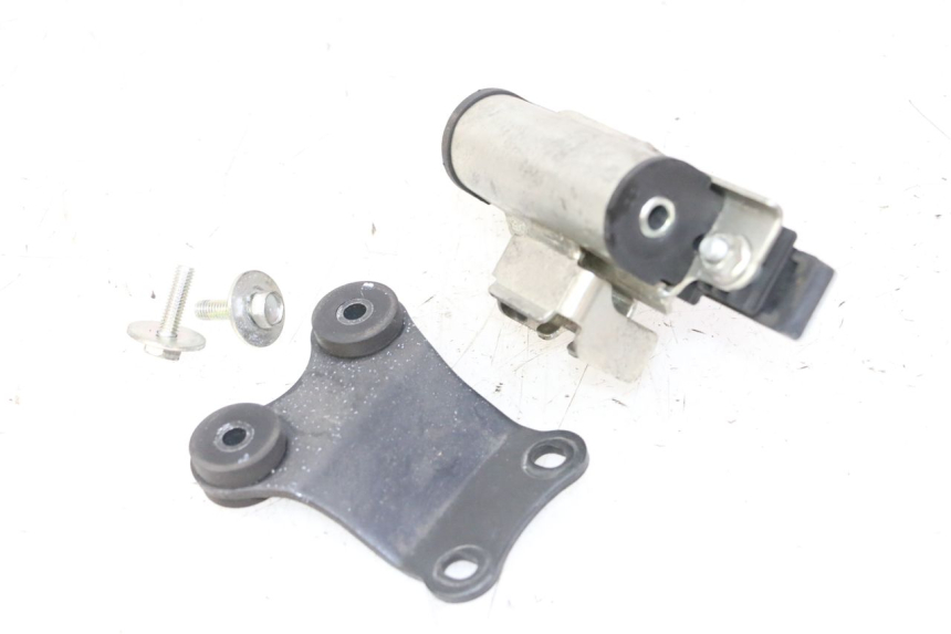 photo de TANKSTEUN YAMAHA XJ6 ABS 600 (2008 - 2016) - Zoom op gebruiksstaat