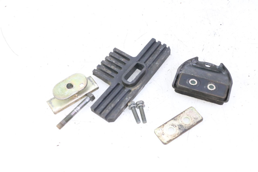 photo de TANKSTEUN YAMAHA XJN DIVERSION 600 (2000 - 2003) - Detail van het onderdeel