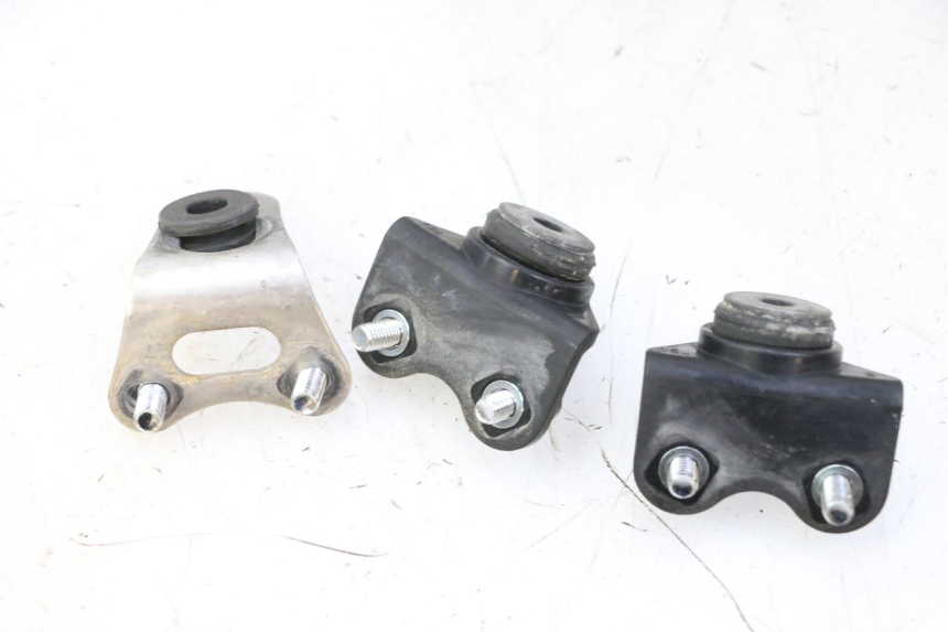 photo de TANKSTEUN YAMAHA YZF YZ-F 450 (2014 - 2016) - Detail van het onderdeel