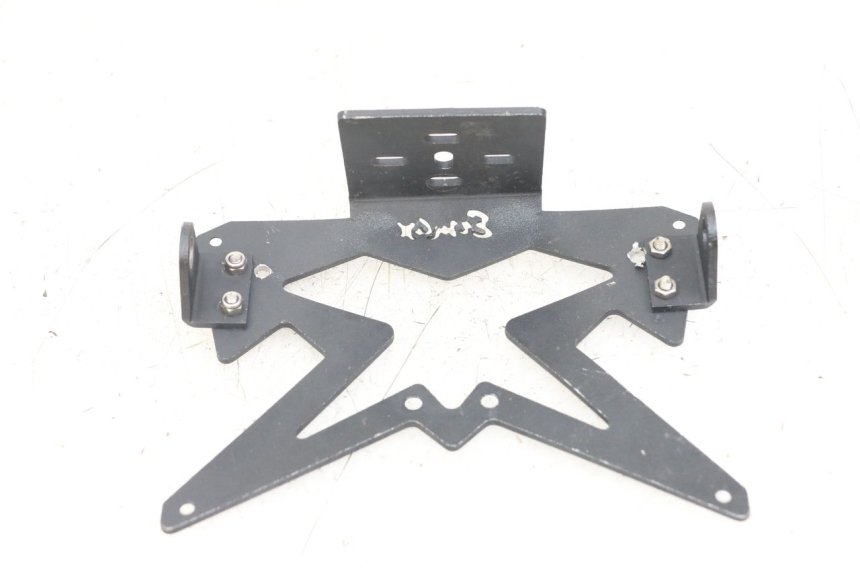 photo de PLAATHOUDER KAWASAKI ER-6 ER6 N 650 (2012 - 2016) - Zoom op gebruiksstaat