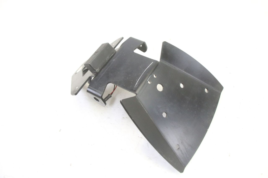 photo de PLAATHOUDER SUZUKI GSR 750 (2011 - 2017) - Andere kijkhoek