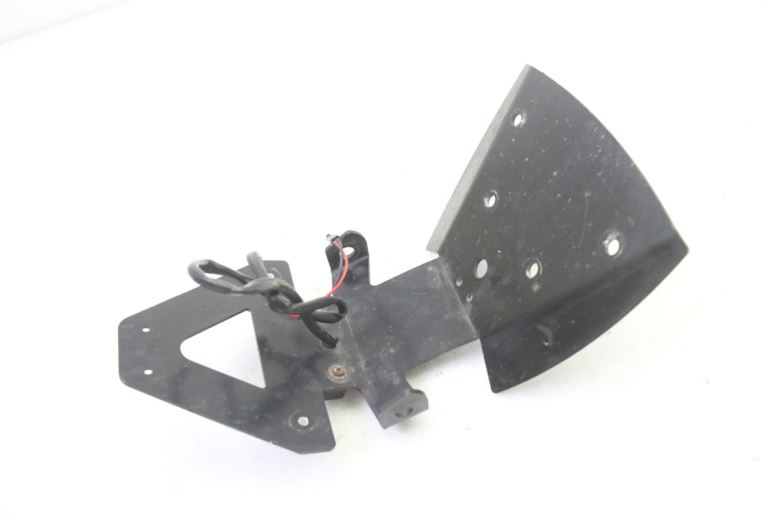 photo de PLAATHOUDER SUZUKI GSR 750 (2011 - 2017) - Overzicht