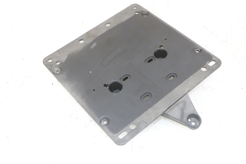 photo de PLAATHOUDER PIAGGIO IE MP3 YOURBAN 300 (2011 - 2016) - Zoom op gebruiksstaat