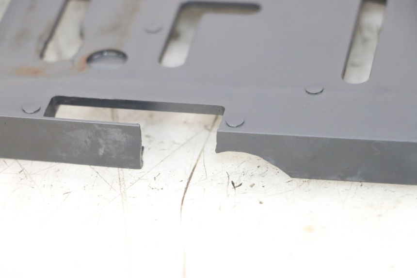 photo de PLAATHOUDER KAWASAKI GTR 1000 (1994 - 2004) - Andere kijkhoek