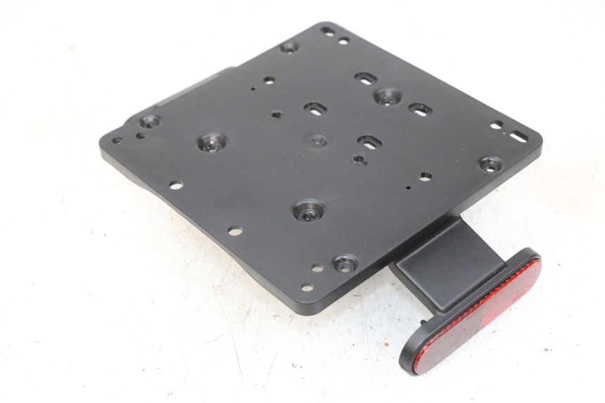 photo de PLAATHOUDER PIAGGIO MP3 HPE 300 (2019 - 2026) - Hoofdaanzicht