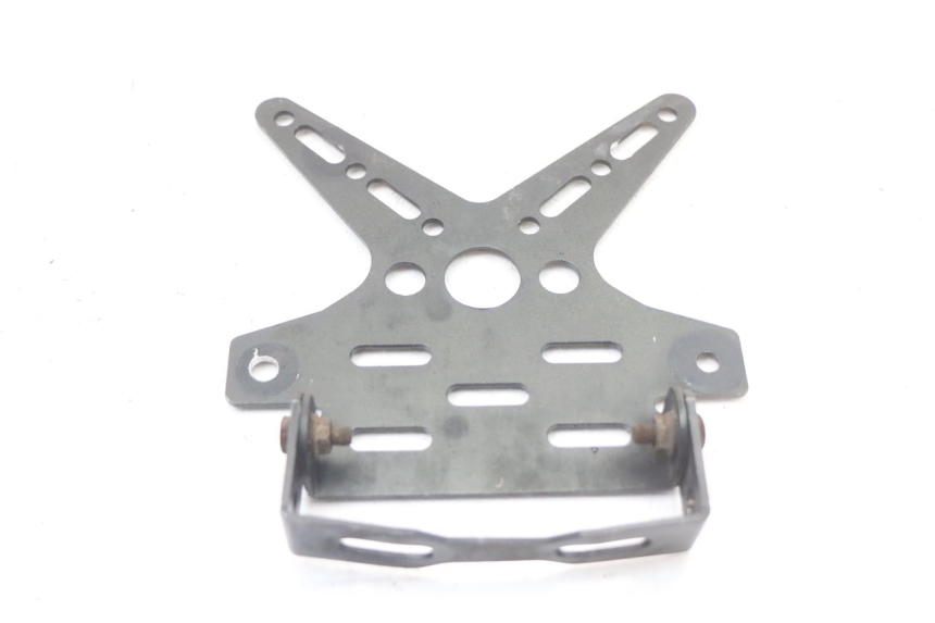 photo de PLAATHOUDER SUZUKI SV S 650 (1999 - 2002) - Overzicht