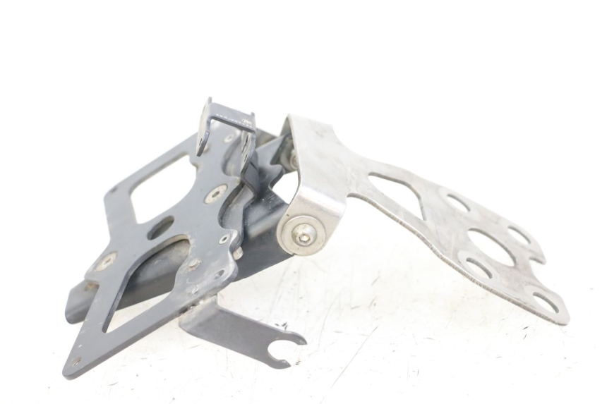 photo de PLAATHOUDER YAMAHA XJ6 ABS 600 (2008 - 2016) - Overzicht