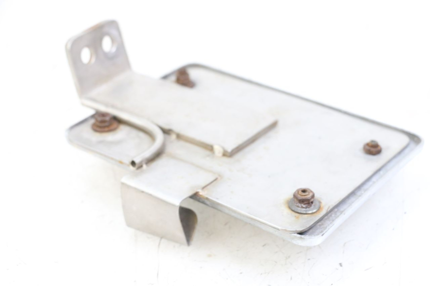 photo de PLAATHOUDER YAMAHA XVS DRAG STAR DRAGSTAR 650 (1997 - 2007) - Zoom op gebruiksstaat