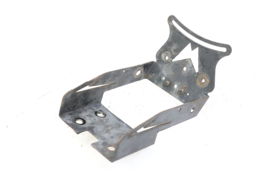 photo de PLAATHOUDER YAMAHA XJ6 600 (2008 - 2016) - Technische close-up