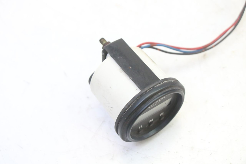 photo de TELLERPLAAT TRIUMPH SPRINT 900 (1995 - 1998) - Andere kijkhoek