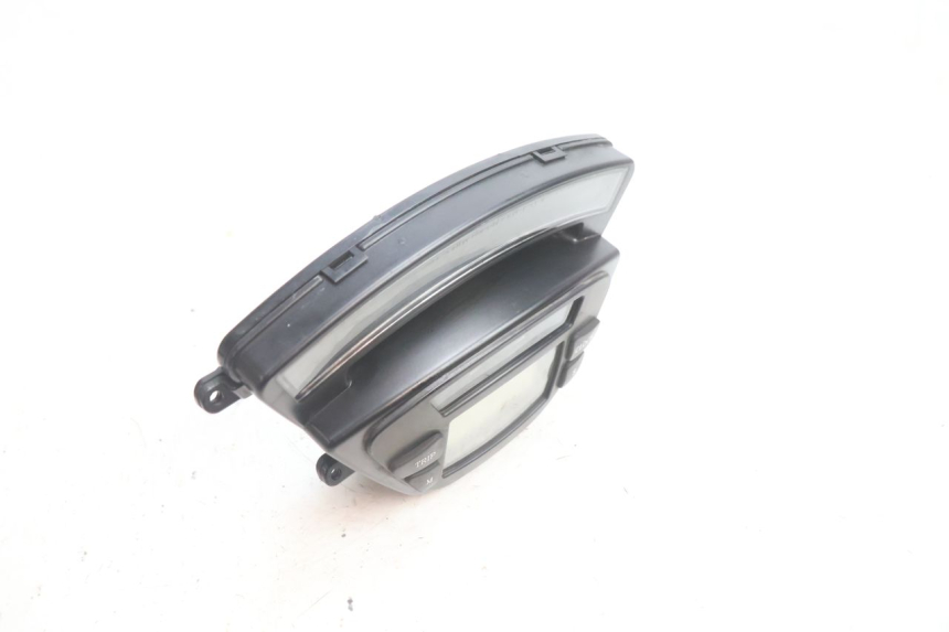 photo de TELLERPLAAT PIAGGIO X9 EVOLUTION 125 (2003 - 2007) - Overzicht