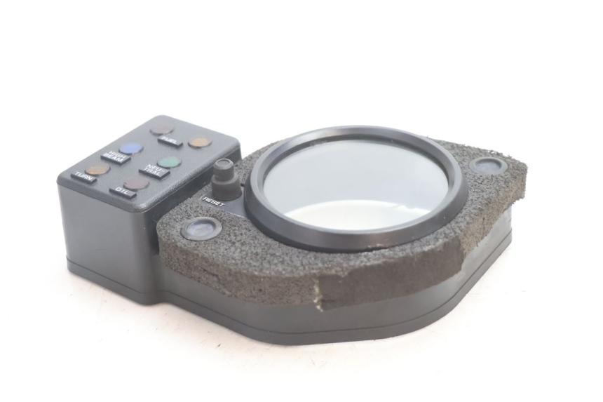 photo de Dashboard HONDA XRV AFRICA TWIN 750 (1990 - 1992) - Technische close-up