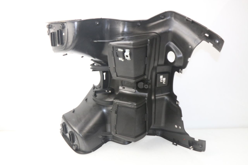 photo de BINNENSCHORTING APRILIA ATLANTIC 125 (2003 - 2009) - Kenmerkende details