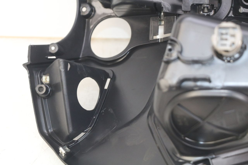 photo de BINNENSCHERM PIAGGIO BEVERLY 125 (2010 - 2015) - Andere kijkhoek