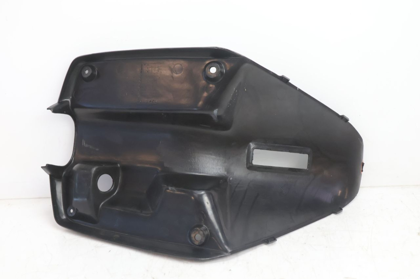 photo de BINNENSCHORT MBK BOOSTER SPIRIT 50 (1996 - 1999) - Bevestigingspunten