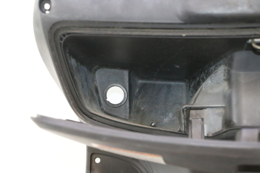 photo de BINNENSCHERM SUZUKI BURGMAN 125 (2007 - 2014) - Detail van het onderdeel