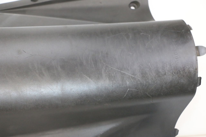 photo de BINNENSCHERM PEUGEOT CITYSTAR 50 (2013 - 2017) - Kenmerkende details