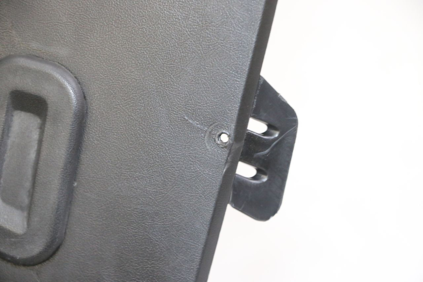 photo de BINNENSCHERM PEUGEOT CITYSTAR 50 (2013 - 2017) - Zoom op gebruiksstaat