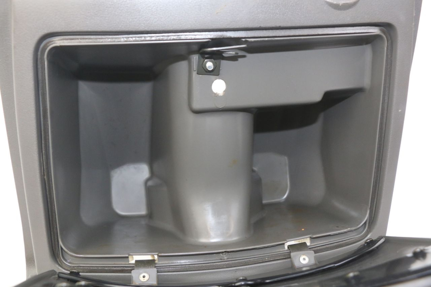 photo de BINNENSCHERM SUZUKI CP 80 (1985 - 1996) - Detail van het onderdeel