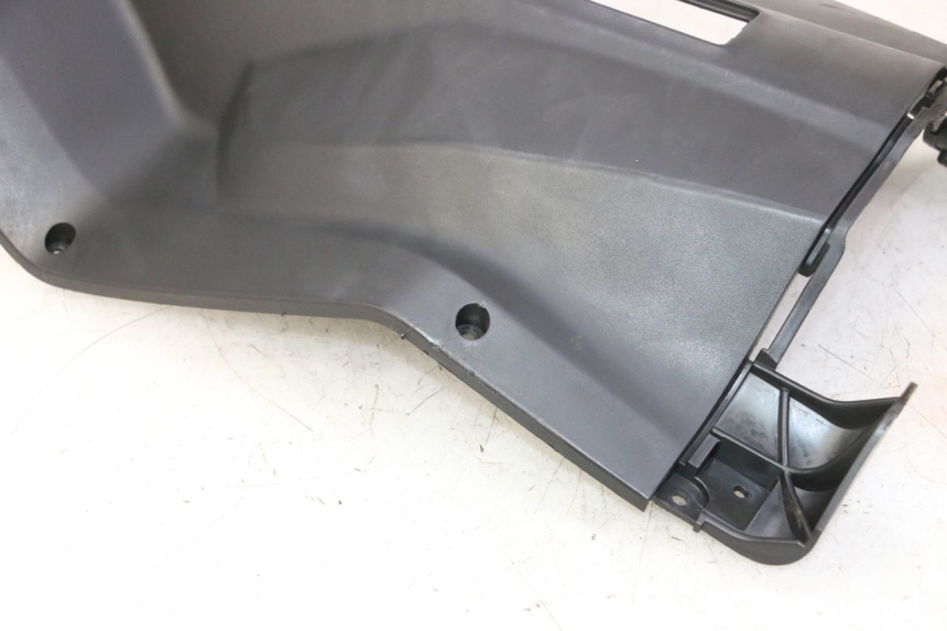 photo de BINNENSCHERM SYM CROX 4T 50 (2016 - 2023) - Bevestigingspunten