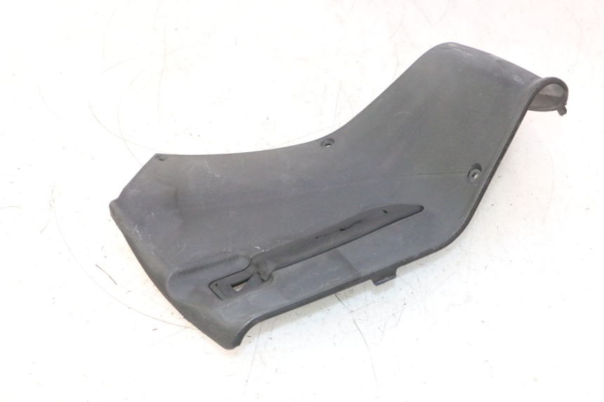 photo de RECHTER BINNENSCHORT GILERA GP 800 (2007 - 2013) - Detail van het onderdeel