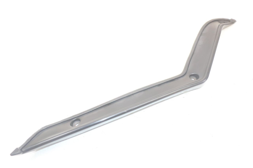 photo de RECHTER BINNENKAP KAWASAKI GTR 1000 (1994 - 2004) - Andere kijkhoek