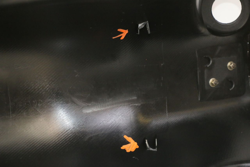 photo de BINNENSCHORTING PEUGEOT ELYSEO 125 (1999 - 2004) - Zoom op componenten