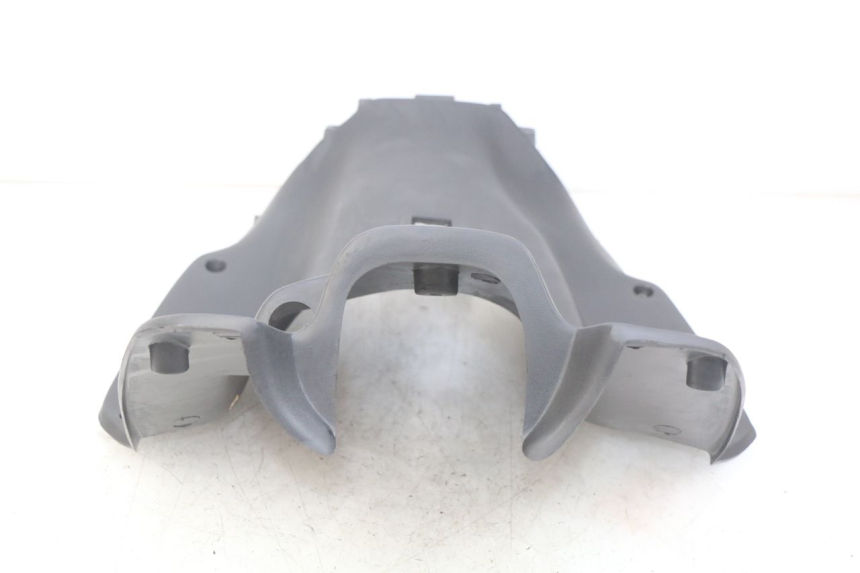 photo de BINNENSCHERM KEEWAY F-ACT FACT 50 (2006 - 2011) - Bevestigingspunten