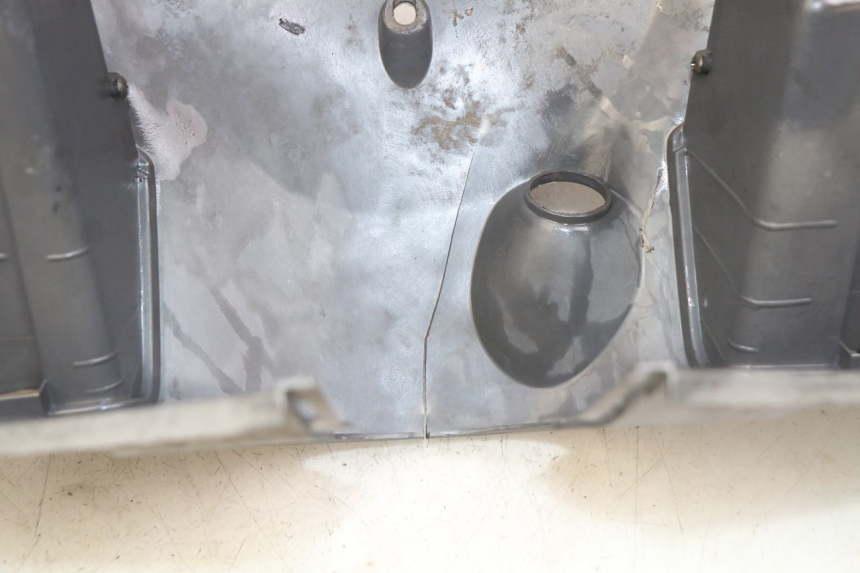 photo de BINNENSCHERM HONDA FES PANTHEON 2T 125 (1998 - 2002) - Zoom op gebruiksstaat