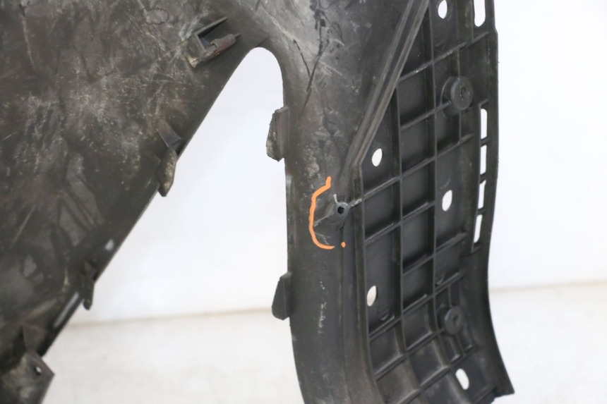 photo de BINNENSCHERM HONDA FES S-WING SWING ABS 125 (2007 - 2015) - Detailaanzicht