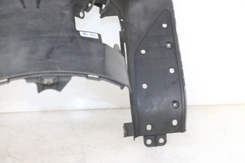photo de BINNENSCHERM HONDA FES S-WING SWING ABS 125 (2007 - 2015) - Bevestigingspunten