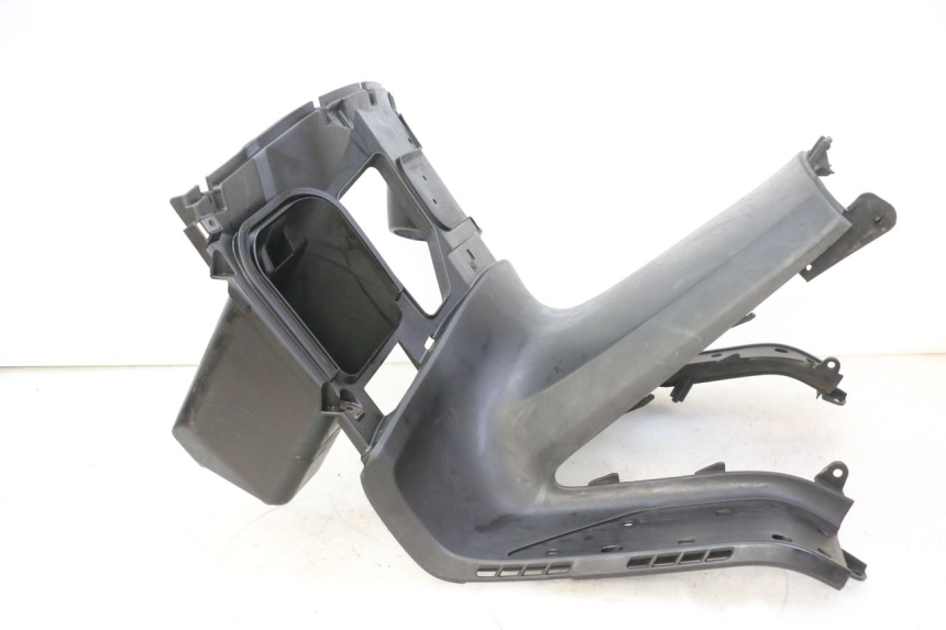 photo de BINNENSCHERM HONDA FES S-WING SWING ABS 125 (2007 - 2015) - Staat van het oppervlak