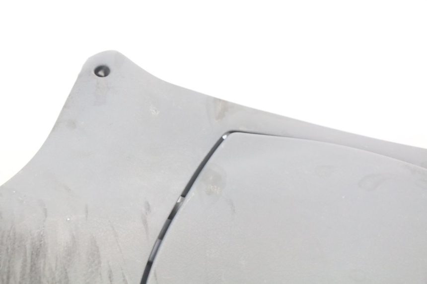 photo de BINNENSCHORTING PIAGGIO FLY 100 (2006 - 2010) - Kenmerkende details