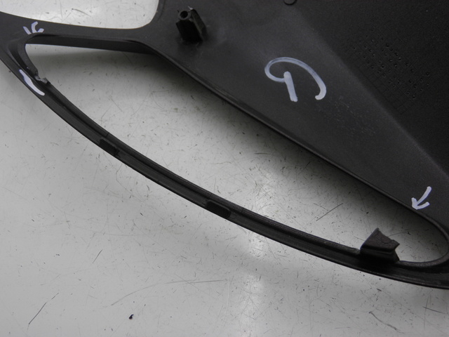 photo de LINKER BINNENSCHERM HONDA SH 125 (2005 - 2008) - Detail van het onderdeel