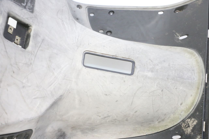 photo de BINNENSCHORTING KYMCO GRAND DINK 125 (2008 - 2014) - Focus op structuur