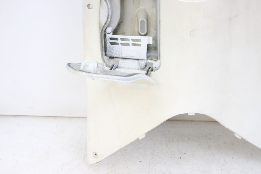 photo de BINNENSCHERM HONDA NES AROBASE 125 (2000 - 2003) - Markeringen en referenties