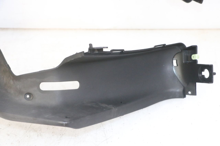 photo de BINNENSCHERM PEUGEOT JET FORCE CARBU 50 (2003 - 2016) - Detail van het onderdeel