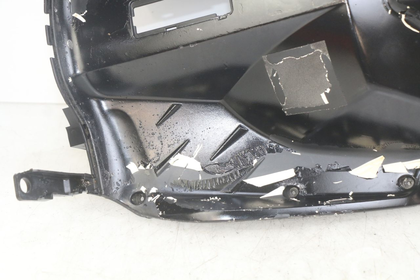 photo de BINNENSCHERM SYM JET SPORT XR 50 (2006 - 2015) - Bevestigingspunten