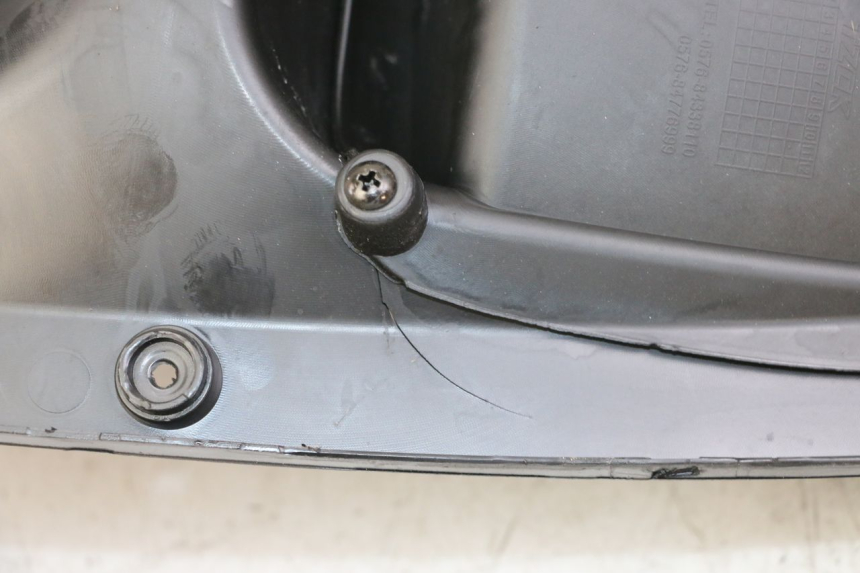 photo de BINNENSCHERM JM MOTORS MIA 50 (2017 - 2020) - Zoom op gebruiksstaat